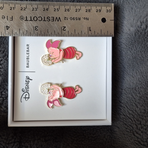 BaubleBar X Disney Piglet Earrings! NIB! - Picture 4 of 8